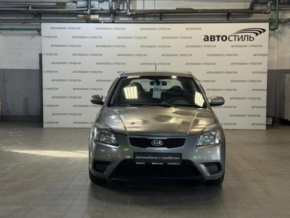 Kia Rio II Рестайлинг с пробегом 2010 года, цена 469 000 рублей, 180000 км, хэтчбек, Автокод Объявления