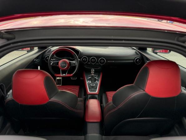 Audi TT III (8S) с пробегом 2015 года, цена 2 999 000 рублей, 71823 км, купе, Автокод Объявления