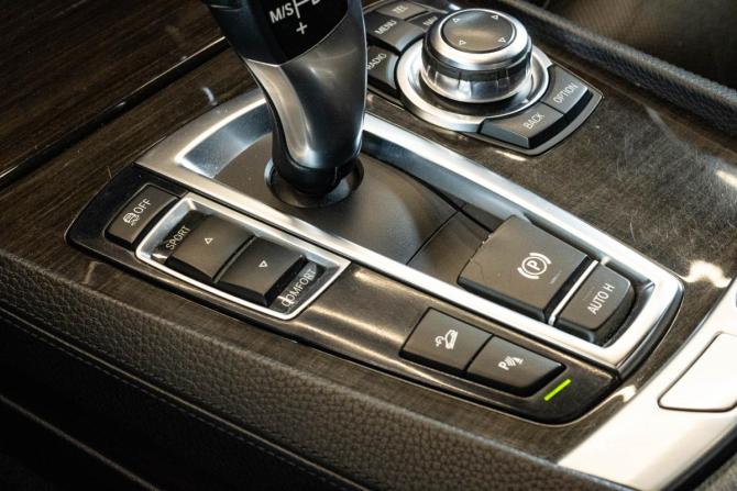 BMW 7 серии V (F01/F02/F04) с пробегом 2011 года, цена 1 569 000 рублей, 209450 км, седан, Автокод Объявления