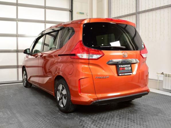 Honda Freed II Рестайлинг с пробегом 2020 года, цена 1 714 995 рублей, 44507 км, компактвэн, Автокод Объявления