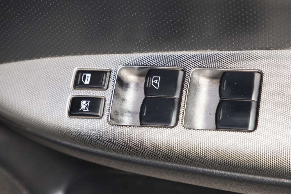Nissan Note I Новосибирск  - изображение 14