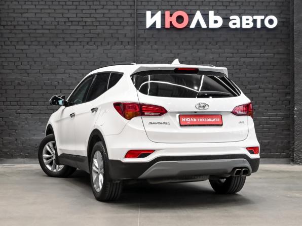 Hyundai Santa Fe III Рестайлинг с пробегом 2017 года, цена 2 190 000 рублей, 169891 км, внедорожник, Автокод Объявления
