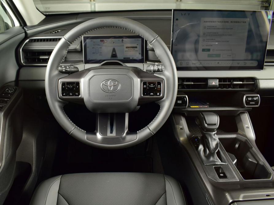 Toyota RAV4 VI (XA60) Кемерово  - изображение 14