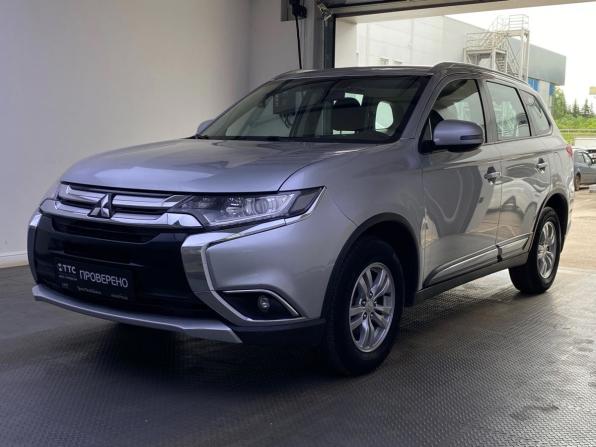 Mitsubishi Outlander III Рестайлинг 3 с пробегом 2018 года, цена 1 995 000 рублей, 134401 км, внедорожник, Автокод Объявления