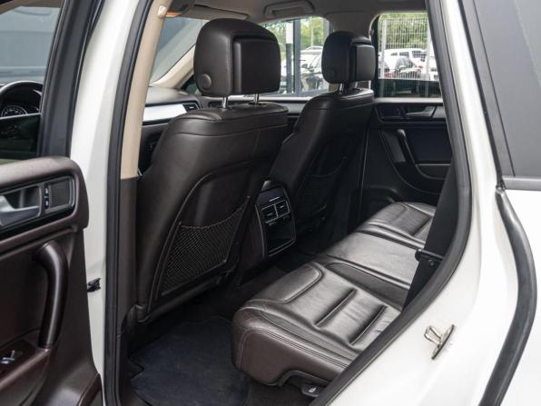Volkswagen Touareg II с пробегом 2011 года, цена 2 150 000 рублей, 301491 км, внедорожник, Автокод Объявления