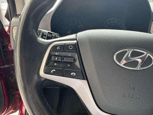 Hyundai Solaris II с пробегом 2019 года, цена 1 249 000 рублей, 101233 км, седан, Автокод Объявления