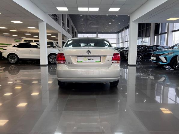 Volkswagen Polo V с пробегом 2013 года, цена 945 000 рублей, 111344 км, седан, Автокод Объявления