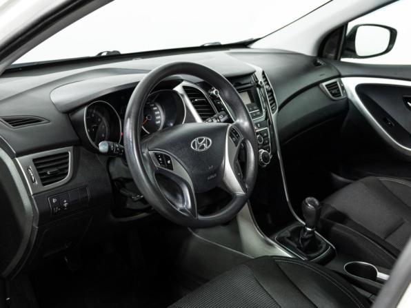 Hyundai i30 II с пробегом 2013 года, цена 849 777 рублей, 158001 км, хэтчбек, Автокод Объявления
