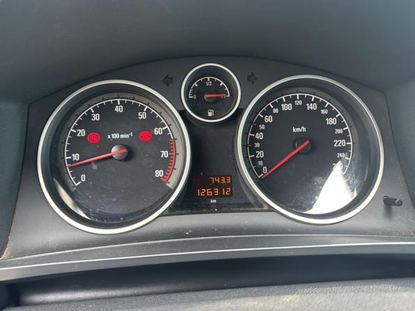 Opel Zafira B Рестайлинг с пробегом 2013 года, цена 900 000 рублей, 126313 км, компактвэн, Автокод Объявления