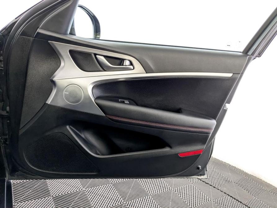 Genesis G70 I Москва  - изображение 28