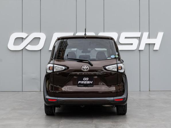 Toyota Sienta II с пробегом 2015 года, цена 1 525 000 рублей, 39767 км, компактвэн, Автокод Объявления
