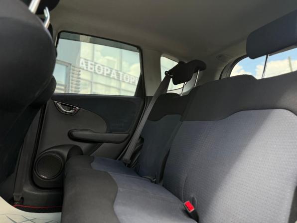 Honda Fit II с пробегом 2009 года, цена 790 000 рублей, 204000 км, хэтчбек, Автокод Объявления