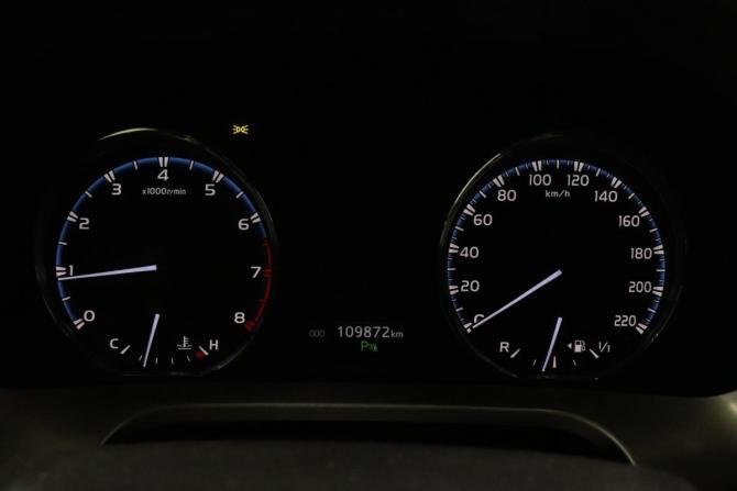 Toyota RAV4 IV (XA40) Рестайлинг с пробегом 2018 года, цена 2 505 000 рублей, 109872 км, внедорожник, Автокод Объявления