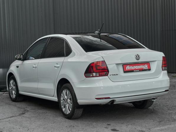 Volkswagen Polo V Рестайлинг с пробегом 2019 года, цена 1 210 000 рублей, 152044 км, седан, Автокод Объявления