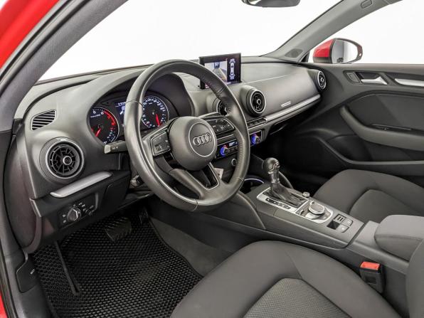 Audi A3 III (8V) Рестайлинг с пробегом 2020 года, цена 2 595 000 рублей, 44145 км, седан, Автокод Объявления