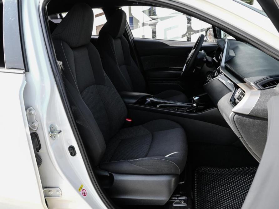 Toyota C-HR I Волгоград  - изображение 8
