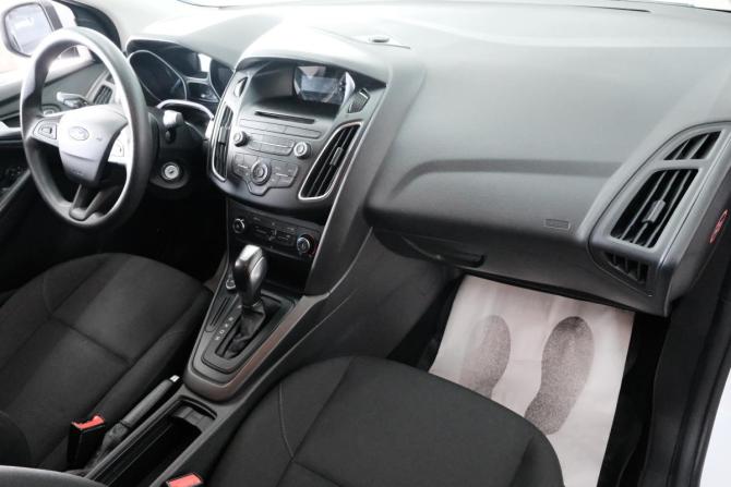 Ford Focus III Рестайлинг с пробегом 2016 года, цена 1 029 000 рублей, 118000 км, седан, Автокод Объявления