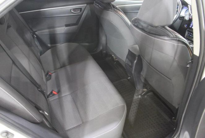 Toyota Corolla XI (E160 E170 E180) Рестайлинг 1 с пробегом 2018 года, цена 1 750 000 рублей, 119642 км, хэтчбек, Автокод Объявления