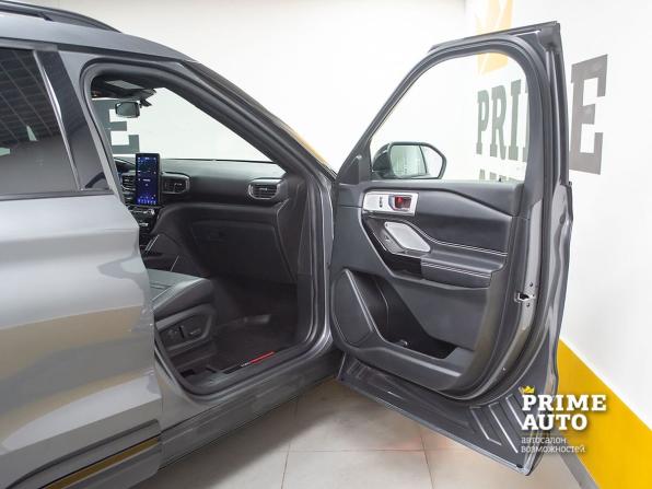 Ford Explorer VI с пробегом 2022 года, цена 7 699 000 рублей, 1200 км, внедорожник, Автокод Объявления
