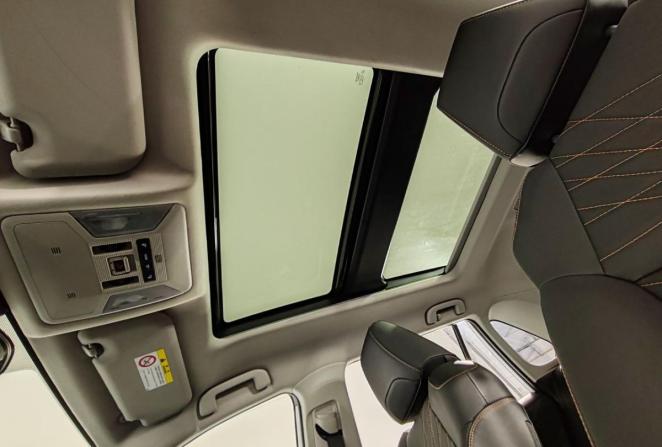 Toyota RAV4 VI (XA60) с пробегом 2025 года, цена 4 990 000 рублей, 7716 км, внедорожник, Автокод Объявления