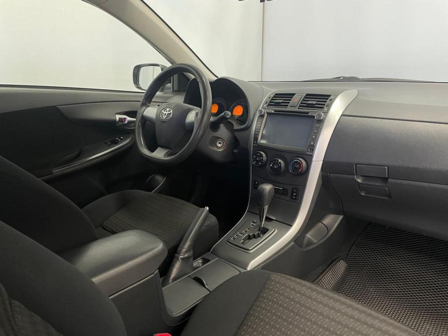Toyota Corolla XI (E160 E170 E180) Красноярск  - изображение 4