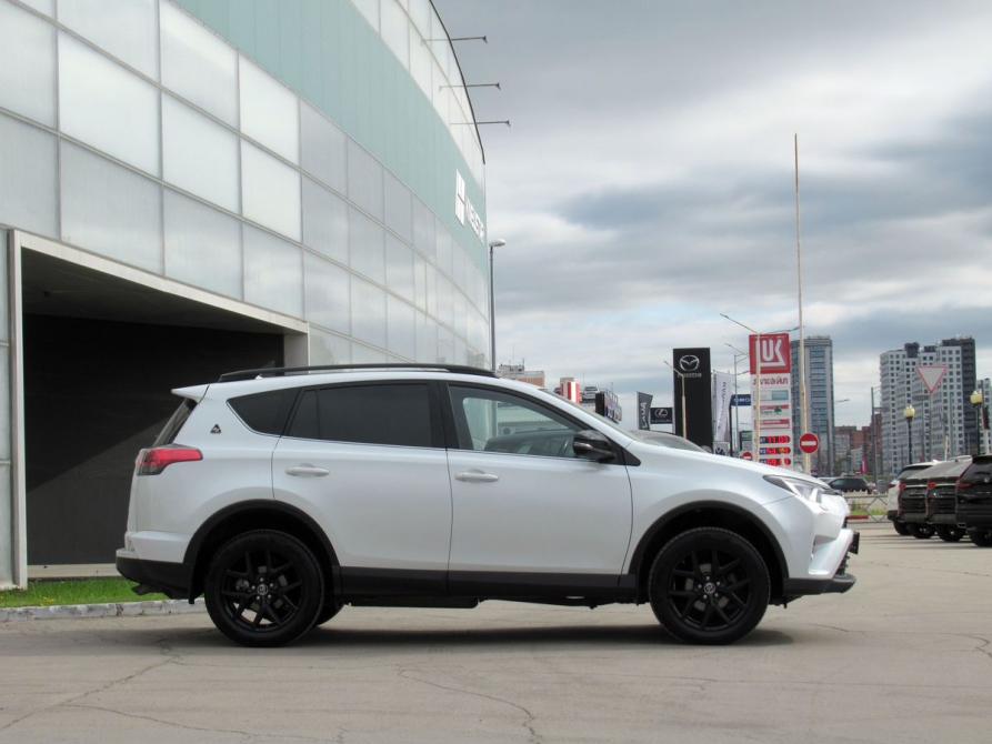 Toyota RAV4 IV (XA40) Рестайлинг Самара  - изображение 4