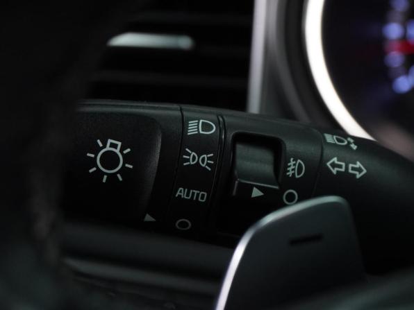 Kia Ceed III с пробегом 2019 года, цена 1 855 000 рублей, 142745 км, универсал, Автокод Объявления