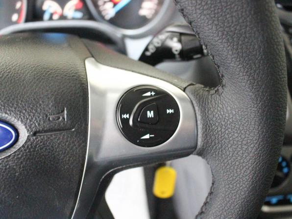 Ford Focus III с пробегом 2013 года, цена 696 300 рублей, 181082 км, хэтчбек, Автокод Объявления