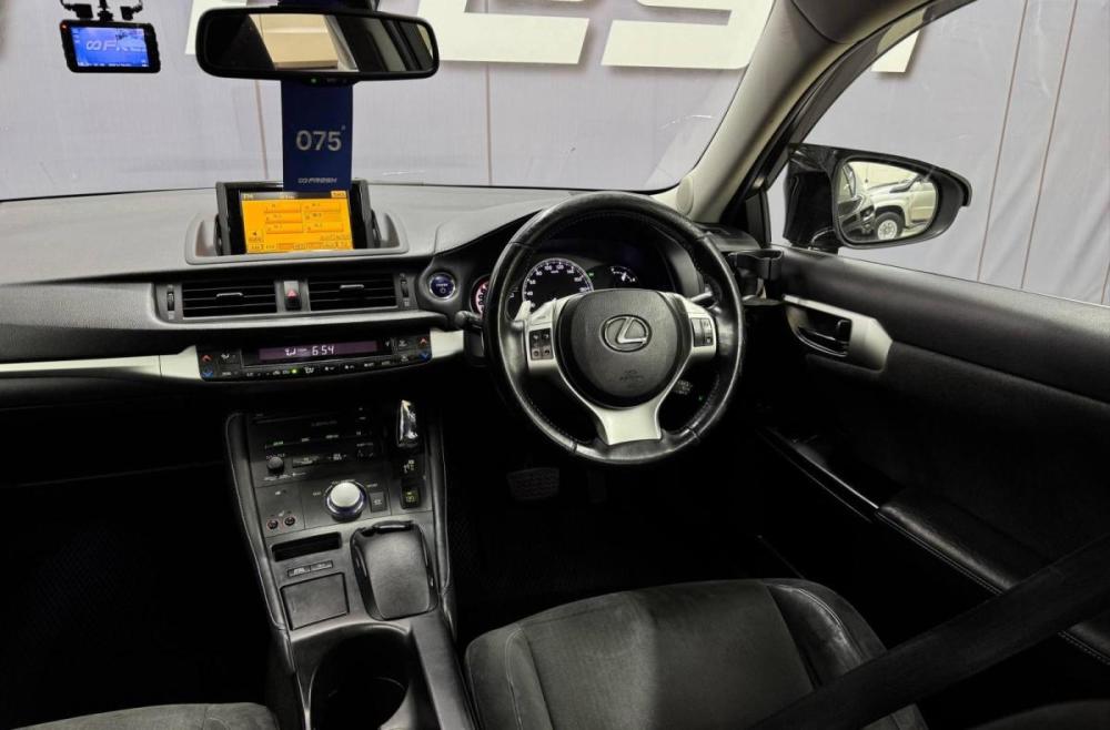 Lexus CT I Благовещенск  - изображение 21