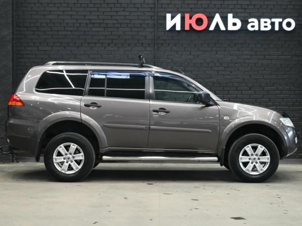 Mitsubishi Pajero Sport II с пробегом 2012 года, цена 1 460 000 рублей, 273113 км, внедорожник, Автокод Объявления