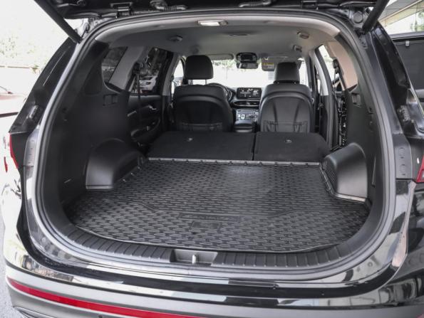 Hyundai Santa Fe IV Рестайлинг с пробегом 2022 года, цена 4 008 410 рублей, 70016 км, внедорожник, Автокод Объявления