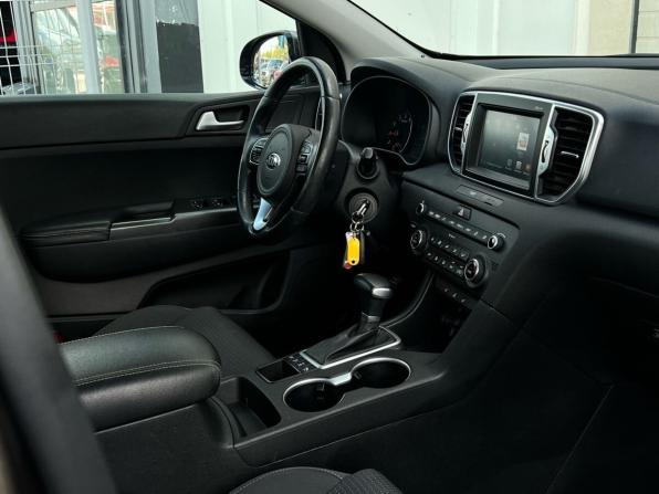 Kia Sportage IV с пробегом 2017 года, цена 2 150 000 рублей, 120000 км, внедорожник, Автокод Объявления