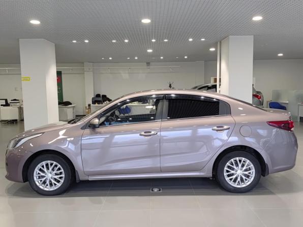 Kia Rio IV с пробегом 2018 года, цена 1 120 000 рублей, 189065 км, седан, Автокод Объявления