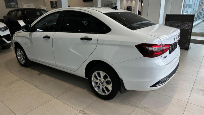 Lada (ВАЗ) Vesta I Рестайлинг (NG) с пробегом 2023 года, цена 1 179 000 рублей, 33000 км, седан, Автокод Объявления