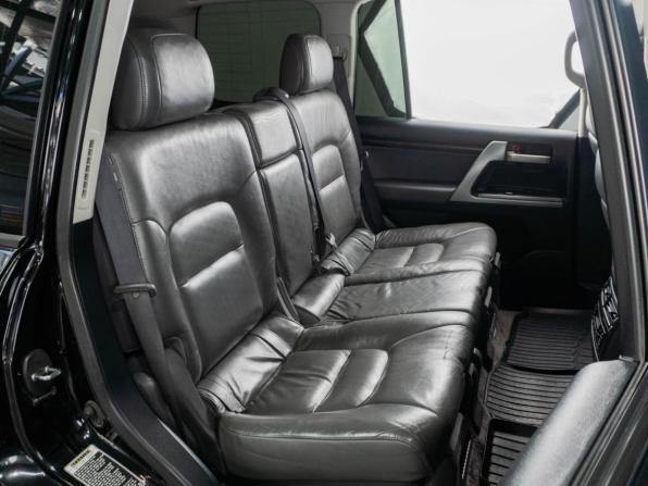 Toyota Land Cruiser 200 Series с пробегом 2008 года, цена 3 349 000 рублей, 237113 км, внедорожник, Автокод Объявления