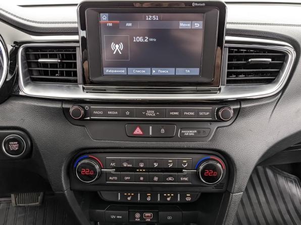 Kia Ceed III с пробегом 2019 года, цена 1 550 000 рублей, 108871 км, универсал, Автокод Объявления