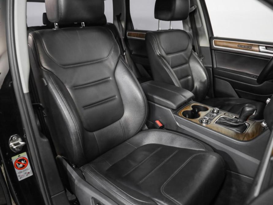 Volkswagen Touareg II Санкт-Петербург  - изображение 24