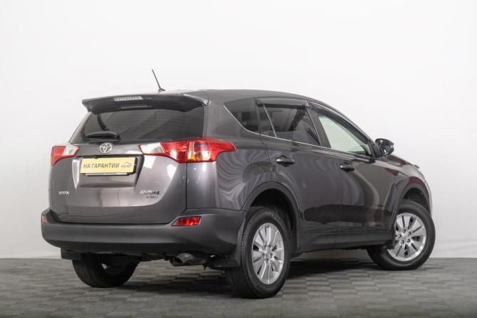 Toyota RAV4 IV (XA40) Рестайлинг с пробегом 2013 года, цена 1 899 000 рублей, 157374 км, внедорожник, Автокод Объявления