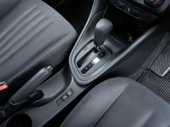 Toyota Yaris IV с пробегом 2020 года, цена 1 165 000 рублей, 139394 км, хэтчбек, Автокод Объявления