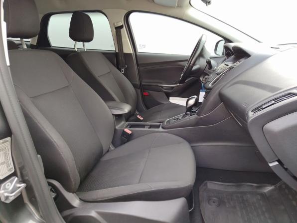 Ford Focus III Рестайлинг с пробегом 2017 года, цена 1 229 000 рублей, 122367 км, универсал, Автокод Объявления