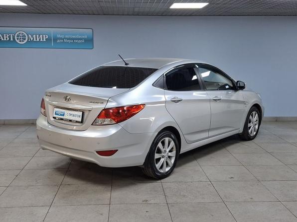 Hyundai Solaris I с пробегом 2014 года, цена 865 000 рублей, 203672 км, седан, Автокод Объявления