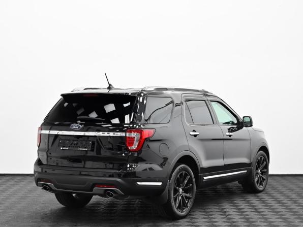 Ford Explorer V Рестайлинг с пробегом 2018 года, цена 2 299 000 рублей, 163000 км, внедорожник, Автокод Объявления