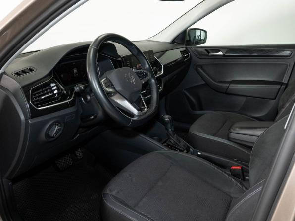 Volkswagen Polo VI с пробегом 2021 года, цена 1 880 000 рублей, 67452 км, лифтбек, Автокод Объявления