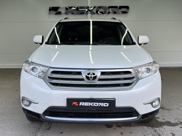 Toyota Highlander II (XU40) Рестайлинг с пробегом 2013 года, цена 2 150 000 рублей, 168005 км, внедорожник, Автокод Объявления