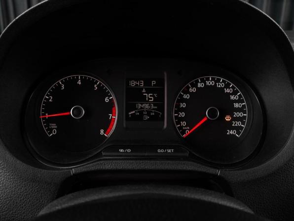 Volkswagen Polo V Рестайлинг с пробегом 2020 года, цена 1 099 000 рублей, 134963 км, седан, Автокод Объявления