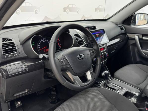 Kia Sorento II Рестайлинг с пробегом 2016 года, цена 2 075 000 рублей, 93372 км, внедорожник, Автокод Объявления