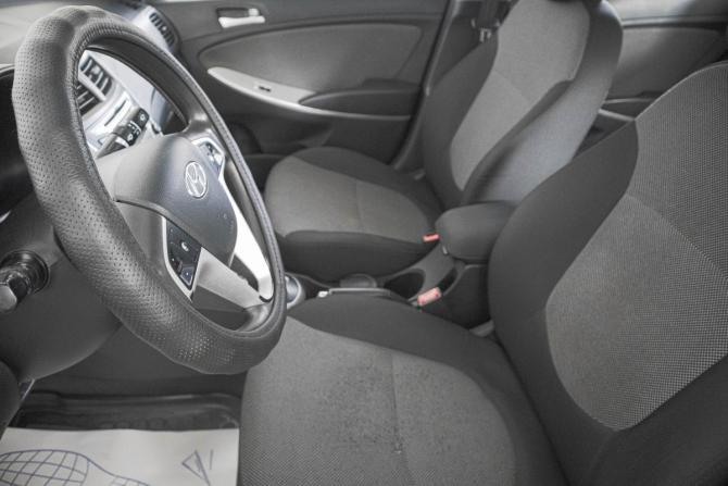 Hyundai Solaris I с пробегом 2013 года, цена 899 000 рублей, 145000 км, седан, Автокод Объявления