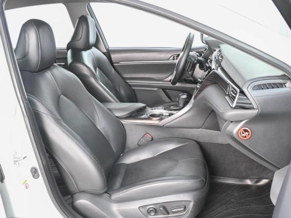 Toyota Camry VIII (XV70) с пробегом 2018 года, цена 2 789 000 рублей, 170581 км, седан, Автокод Объявления