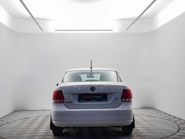 Volkswagen Polo V с пробегом 2013 года, цена 650 000 рублей, 137860 км, седан, Автокод Объявления
