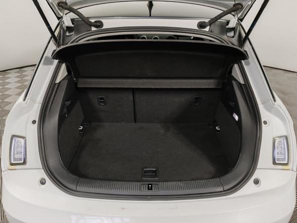 Audi A1 I (8X) с пробегом 2014 года, цена 1 220 000 рублей, 148694 км, хэтчбек, Автокод Объявления